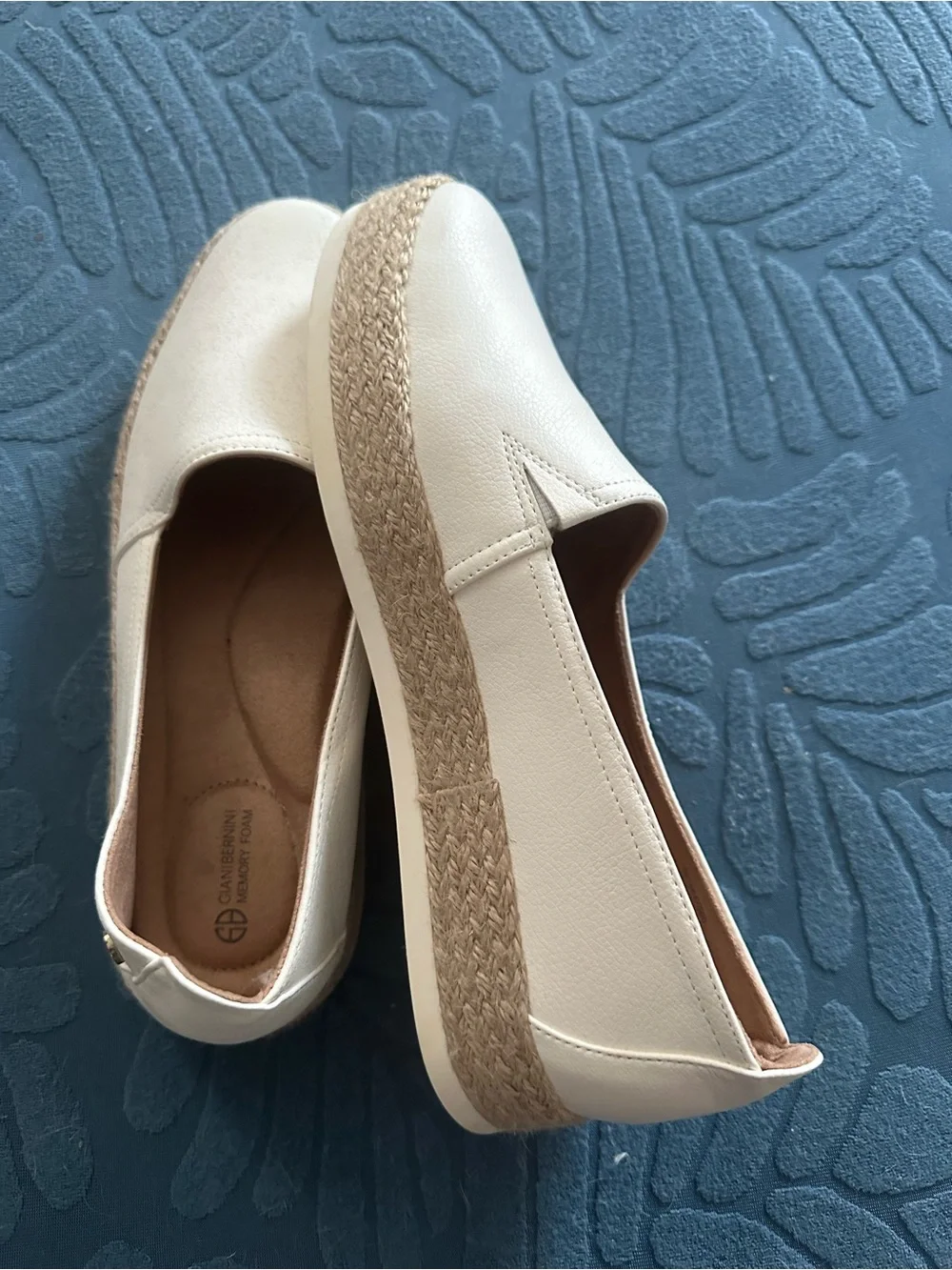 Giani Bernini Cream Espadrille Slip-On Flats